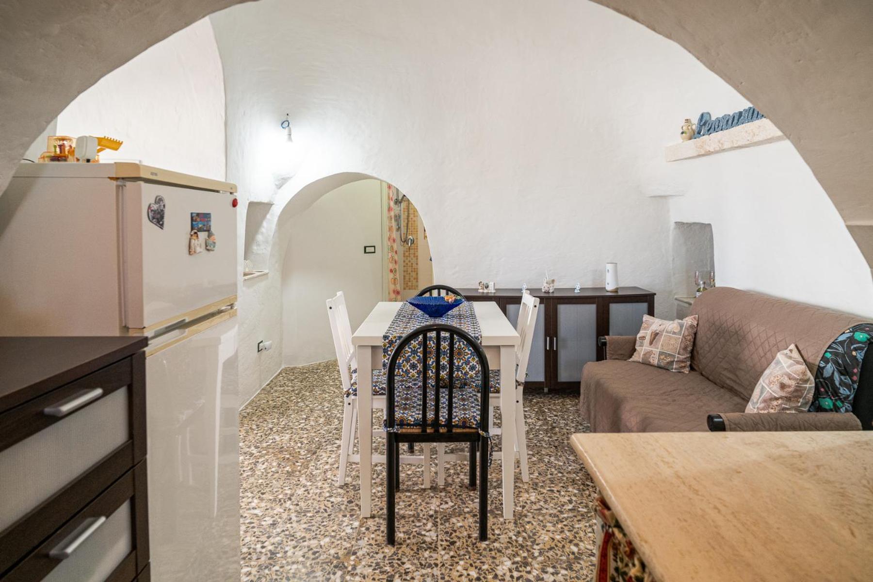 Trullo Tre Coni Holiday home *
